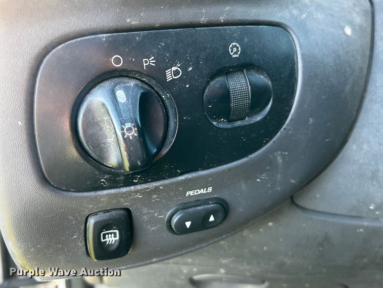 image for item MF9797 2001 Ford Expedition  SUV