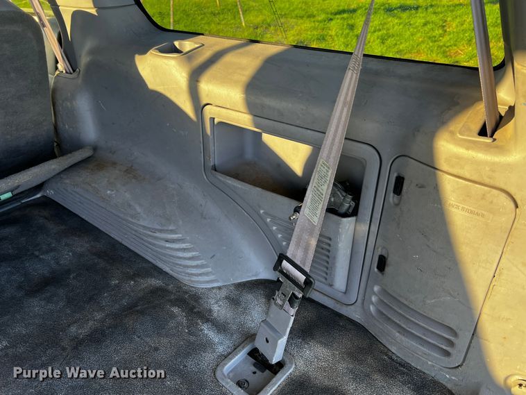 image for item MF9797 2001 Ford Expedition  SUV