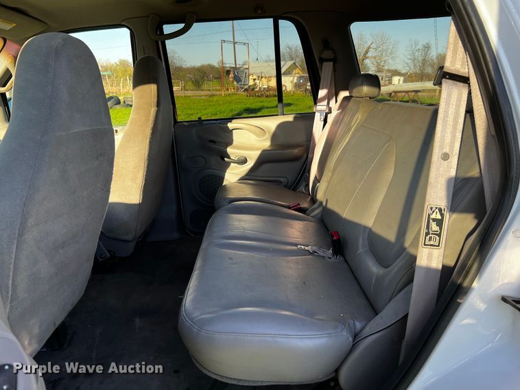 image for item MF9797 2001 Ford Expedition  SUV