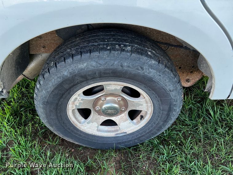 image for item MF9797 2001 Ford Expedition  SUV