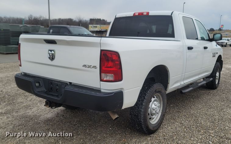 image for item MH9618 2013 Dodge Ram 2500HD  Crew Cab pickup truck