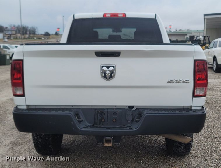 image for item MH9618 2013 Dodge Ram 2500HD  Crew Cab pickup truck
