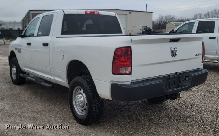 image for item MH9618 2013 Dodge Ram 2500HD  Crew Cab pickup truck