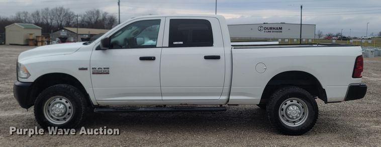 image for item MH9618 2013 Dodge Ram 2500HD  Crew Cab pickup truck