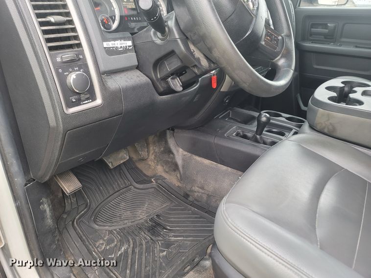 image for item MH9619 2014 Dodge Ram 2500HD  Crew Cab pickup truck