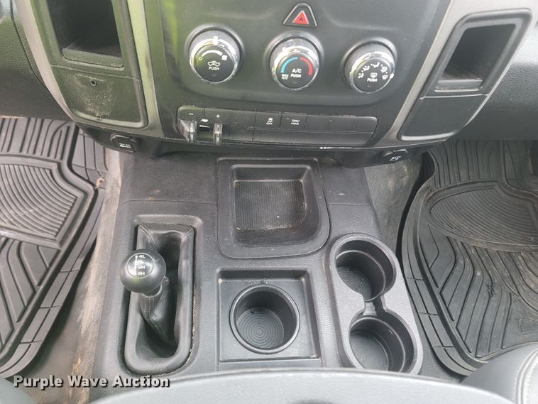 image for item MH9619 2014 Dodge Ram 2500HD  Crew Cab pickup truck