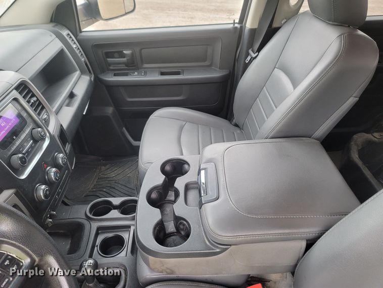 image for item MH9619 2014 Dodge Ram 2500HD  Crew Cab pickup truck