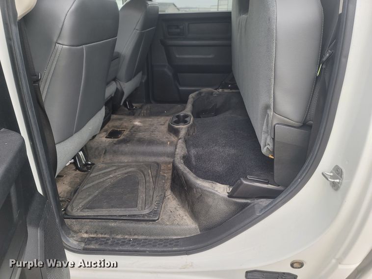 image for item MH9619 2014 Dodge Ram 2500HD  Crew Cab pickup truck