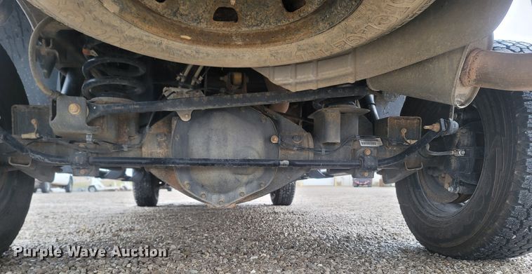 image for item MH9624 2016 Dodge Ram 2500HD  Crew Cab pickup truck