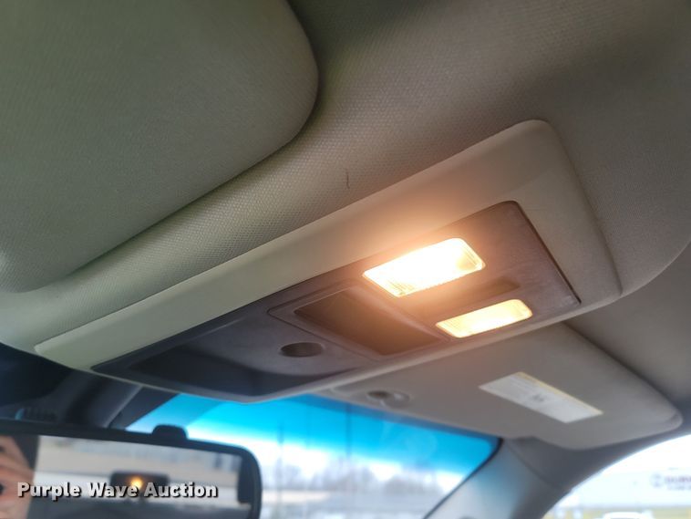 image for item MH9624 2016 Dodge Ram 2500HD  Crew Cab pickup truck