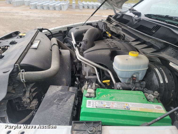 image for item MH9624 2016 Dodge Ram 2500HD  Crew Cab pickup truck