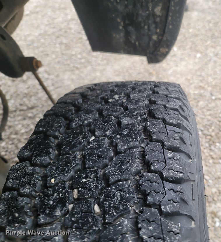 image for item MH9624 2016 Dodge Ram 2500HD  Crew Cab pickup truck