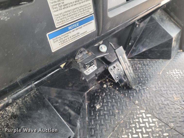 image for item MH9627 2016 Kawasaki Mule 4010  utility vehicle