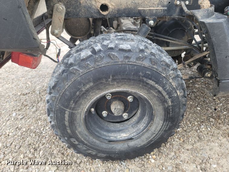 image for item MH9627 2016 Kawasaki Mule 4010  utility vehicle