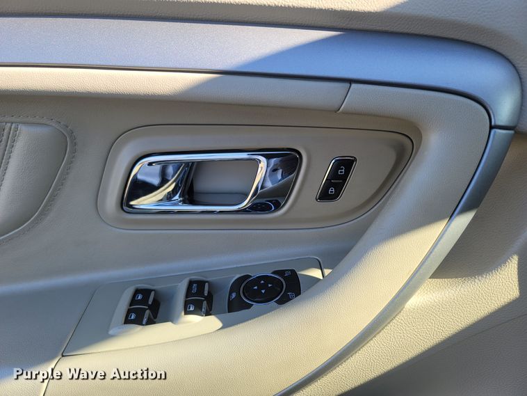 image for item MH9656 2016 Ford Taurus SEL