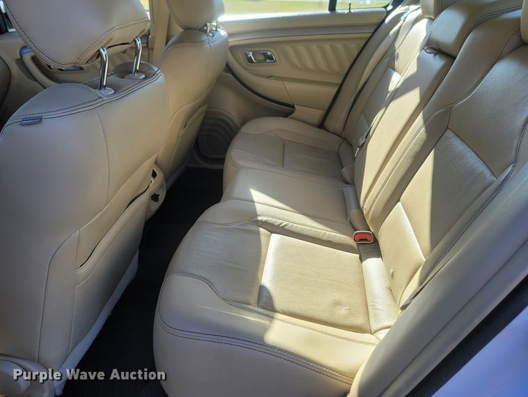 image for item MH9656 2016 Ford Taurus SEL