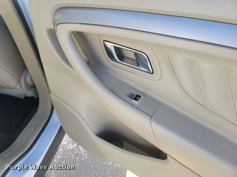 image for item MH9656 2016 Ford Taurus SEL