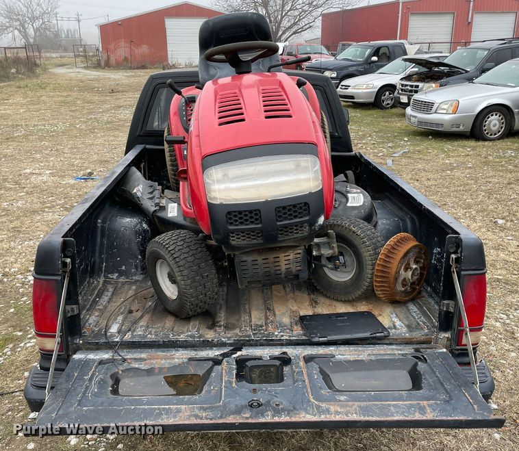 image for item MI9603 1991 GMC Sonoma  Club Coupe pickup truck