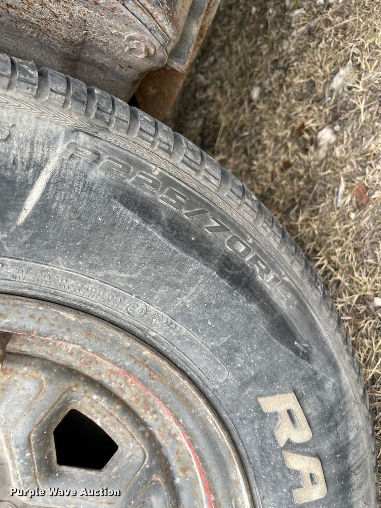 image for item MI9603 1991 GMC Sonoma  Club Coupe pickup truck