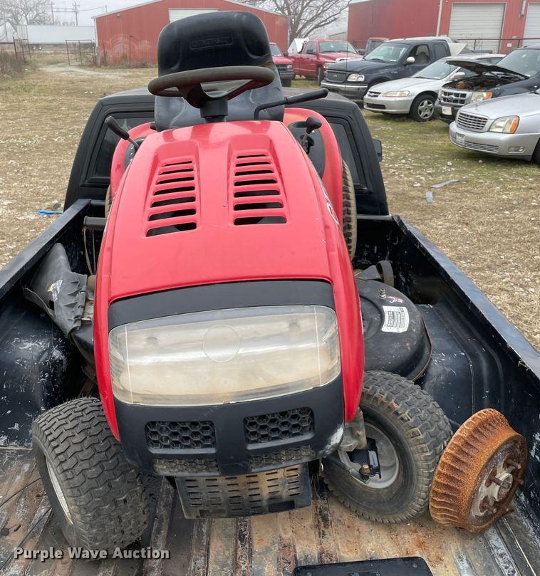 image for item MI9603 1991 GMC Sonoma  Club Coupe pickup truck