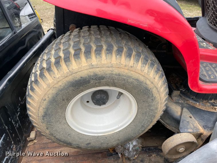 image for item MI9603 1991 GMC Sonoma  Club Coupe pickup truck