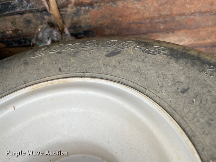 image for item MI9603 1991 GMC Sonoma  Club Coupe pickup truck