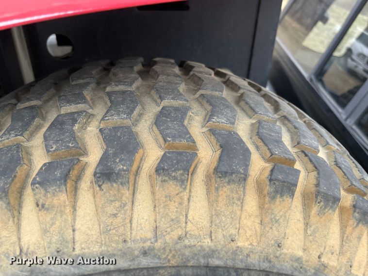 image for item MI9603 1991 GMC Sonoma  Club Coupe pickup truck