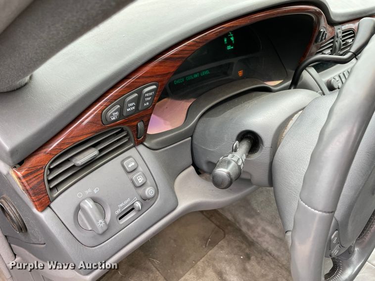 image for item MI9605 2003 Cadillac DeVille