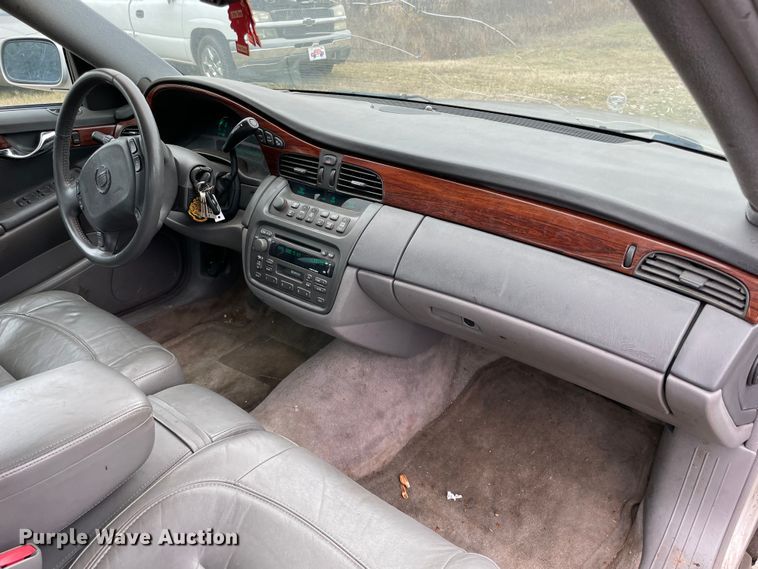 image for item MI9605 2003 Cadillac DeVille