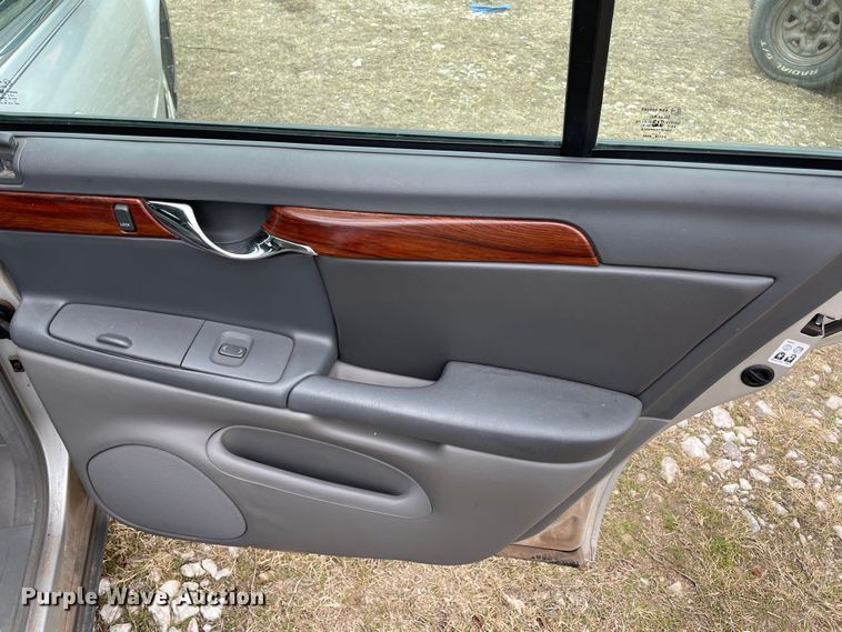 image for item MI9605 2003 Cadillac DeVille