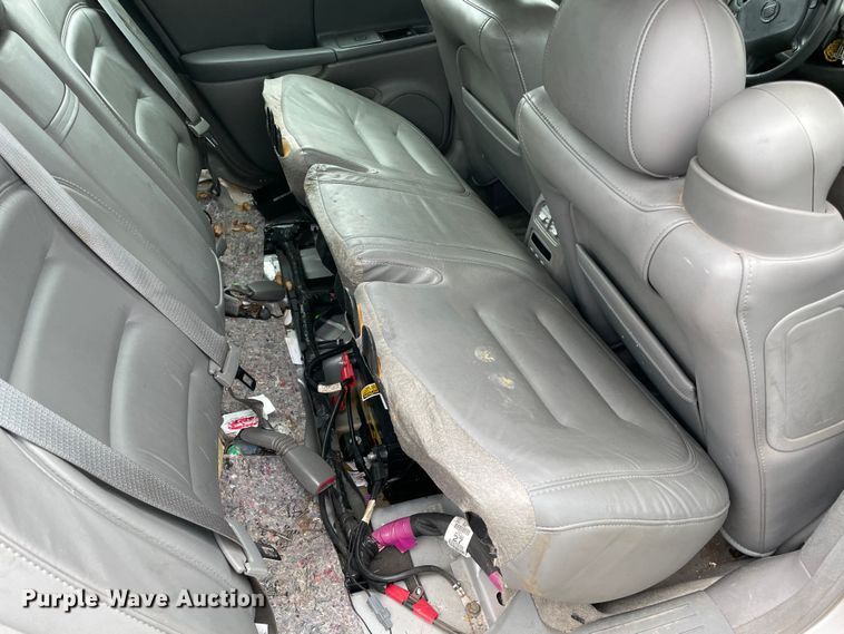 image for item MI9605 2003 Cadillac DeVille