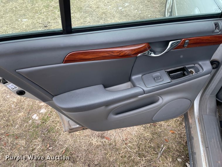 image for item MI9605 2003 Cadillac DeVille