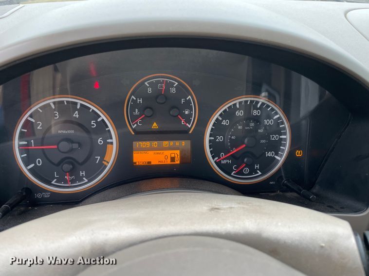 image for item MI9610 2011 Nissan Titan SV  pickup truck