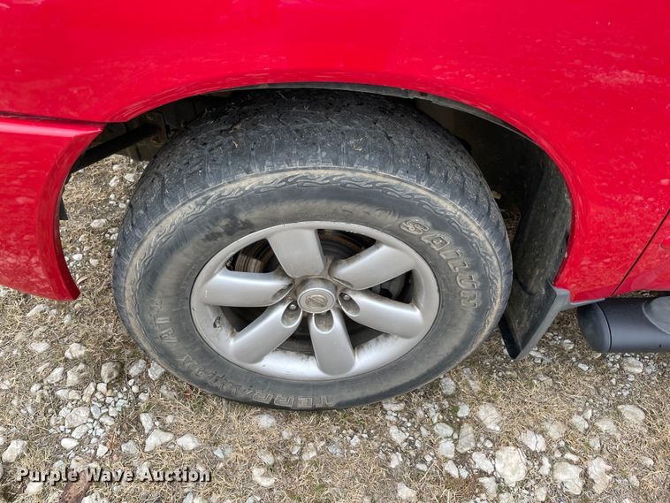 image for item MI9610 2011 Nissan Titan SV  pickup truck