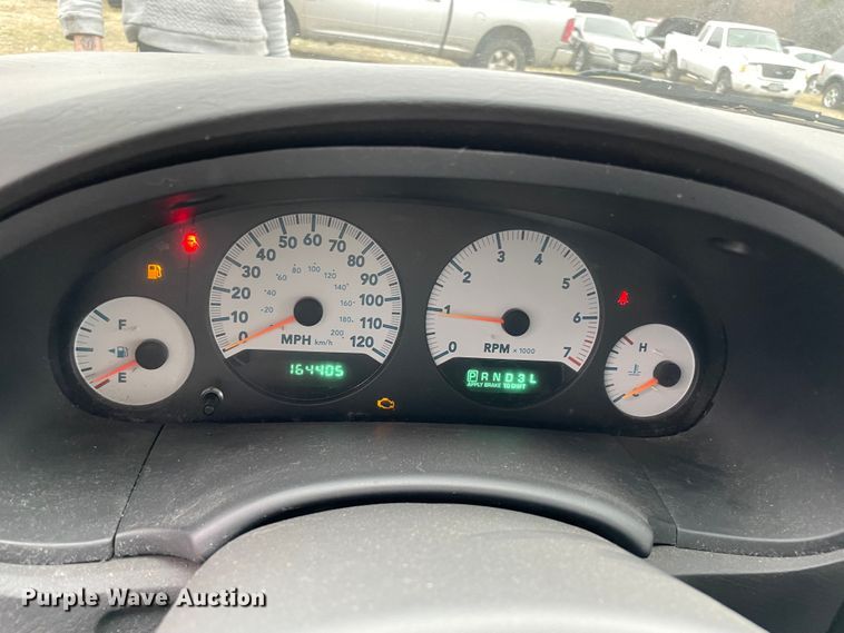 image for item MI9615 2005 Dodge Grand Caravan SE  van