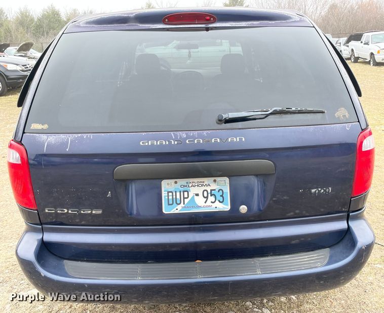 image for item MI9615 2005 Dodge Grand Caravan SE  van