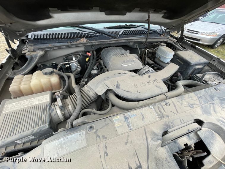 image for item MI9618 2005 Chevrolet Avalanche 1500  pickup truck