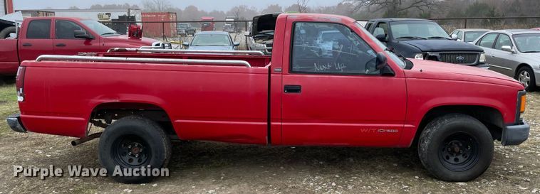 image for item MI9621 1993 Chevrolet Cheyenne C1500  pickup truck