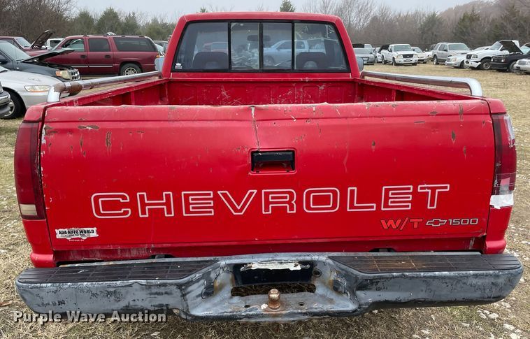 image for item MI9621 1993 Chevrolet Cheyenne C1500  pickup truck