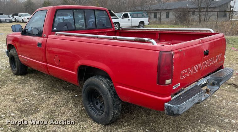 image for item MI9621 1993 Chevrolet Cheyenne C1500  pickup truck