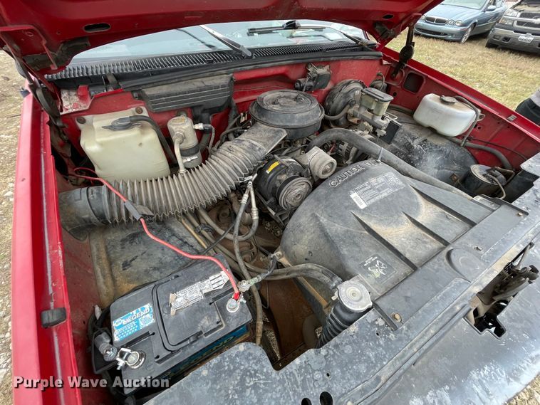 image for item MI9621 1993 Chevrolet Cheyenne C1500  pickup truck