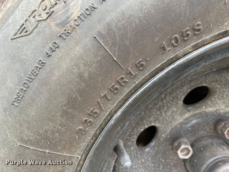 image for item MI9621 1993 Chevrolet Cheyenne C1500  pickup truck