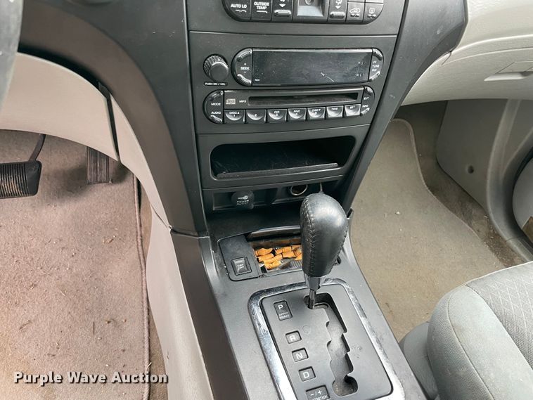 image for item MI9625 2007 Chrysler Pacifica Touring  SUV