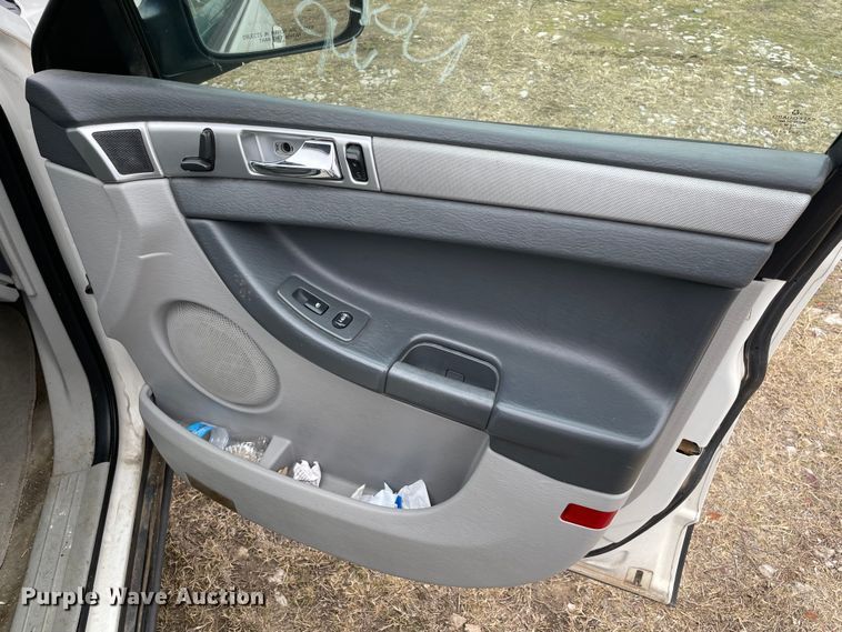 image for item MI9625 2007 Chrysler Pacifica Touring  SUV