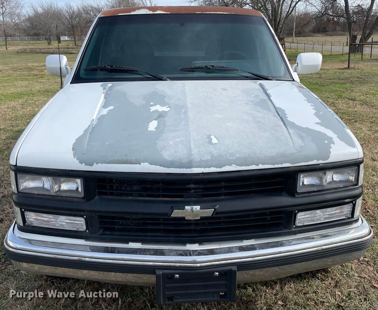 image for item MI9636 1994 Chevrolet C1500  pickup truck