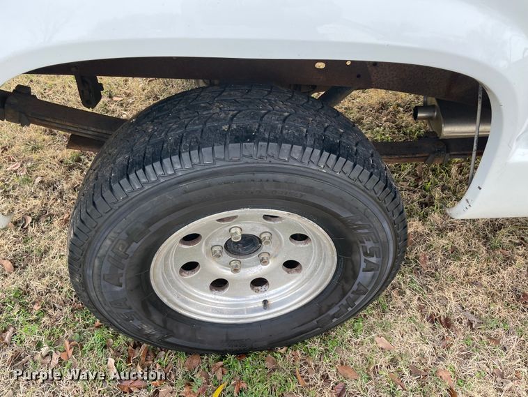 image for item MI9636 1994 Chevrolet C1500  pickup truck