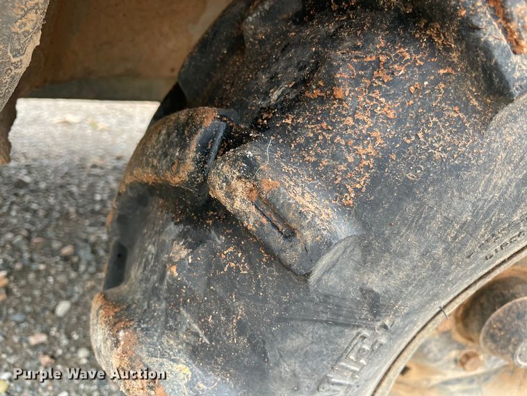 image for item MI9637 Kubota RTV900 utility vehicle