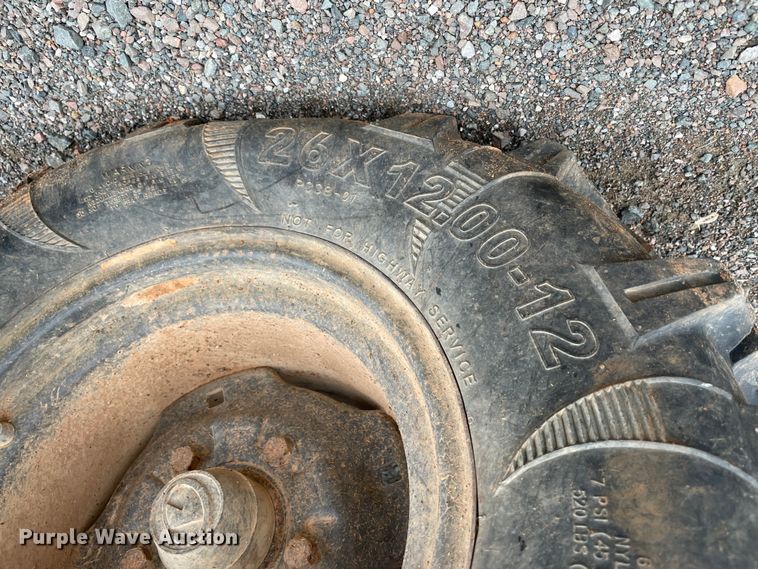 image for item MI9637 Kubota RTV900 utility vehicle