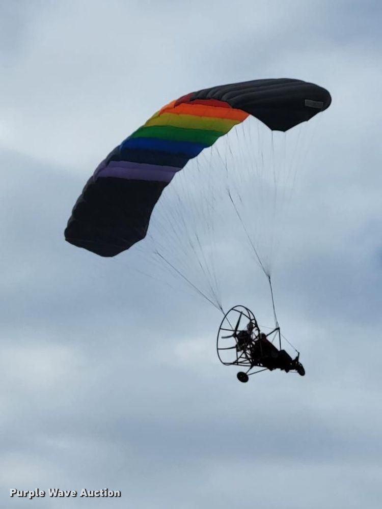 image for item MI9638 1998 Six Chuter Skye Ryder Aerochute power parachute