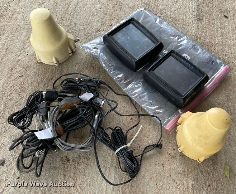 image for item MI9644 (2) Raven GPS systems